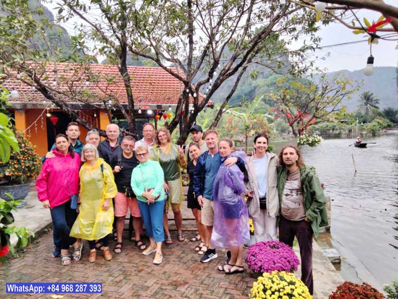 Ninh Binh Private Tours - Visit: Hoa Lu - Tam Coc - Mua Cave - 1 Day Tour - Departure From Hanoi