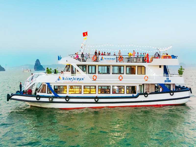 Excursion Cruise - Halong Bay Day Tour - Sung Sot Cave - TiTop Island (6-Hours Cruise)