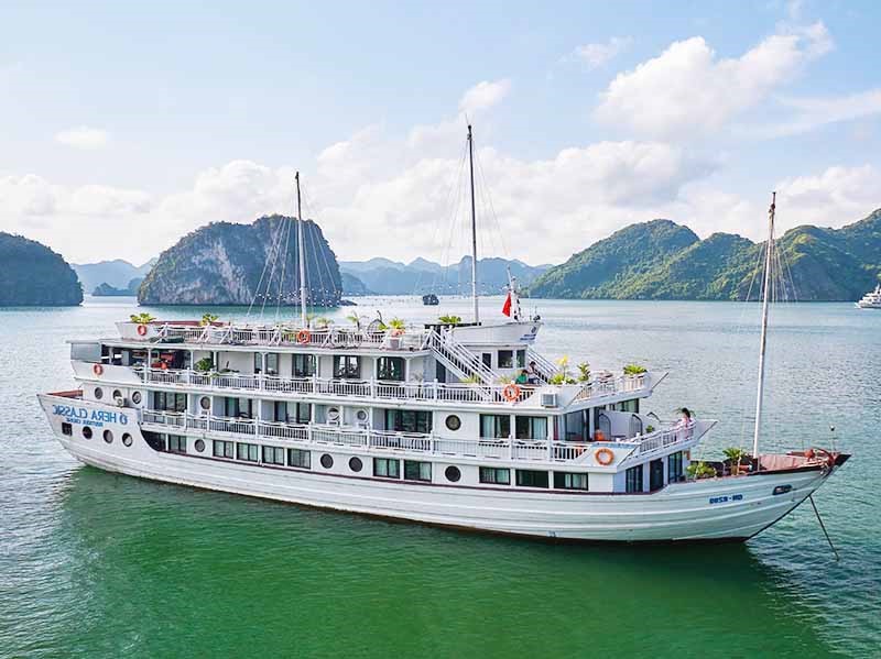 Hera Classic Boutique Cruise - Halong Bay - Lan Ha Bay - 3 Days 2 Nights