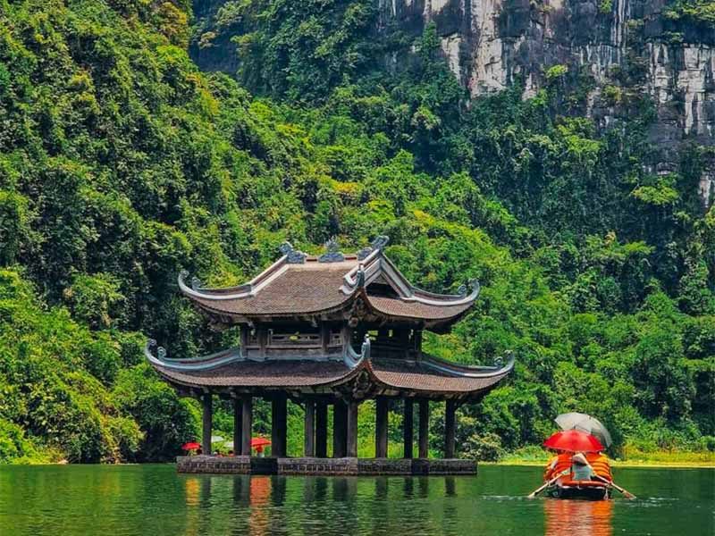 Hoa Lu - Trang An - Mua Cave - Ninh Binh 1 Day Tour