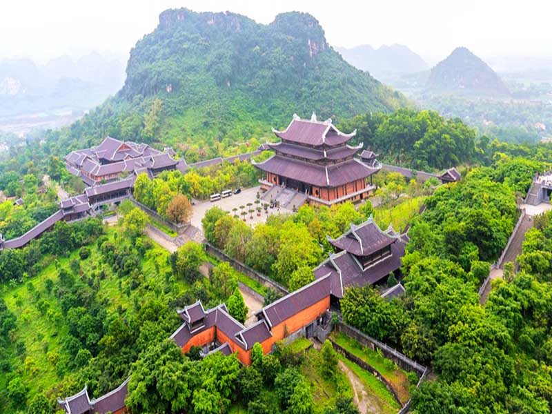 Bai Dinh - Trang An - Mua Cave - Ninh Binh 1 Day Tour