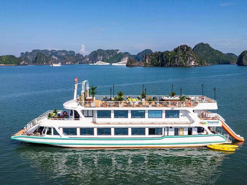 Tropical Cruise - Lan Ha Bay & Cat Ba Island - 1 Day Tour