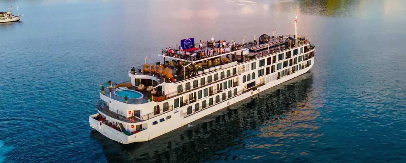 Indochine Premium Cruise - Halong Bay - 2 Days 1 Night 